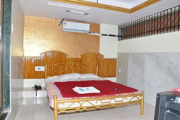Nova Hotel Ravi Palace, Rajkot 5